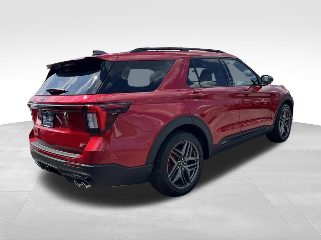 Used 2025 Ford Explorer ST w/ Sun And Sound Package AWD/4WD image 3