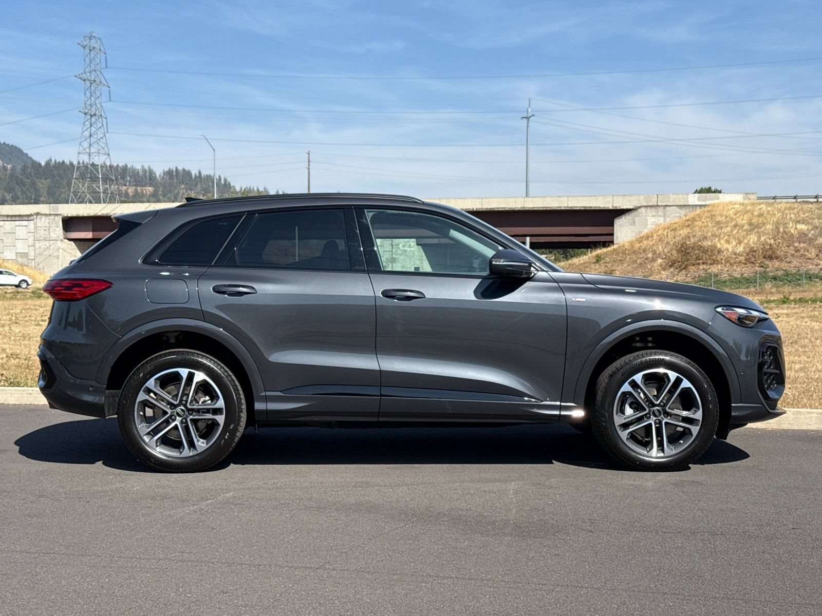 New 2026 Audi Q5 2.0T AWD/4WD image 2