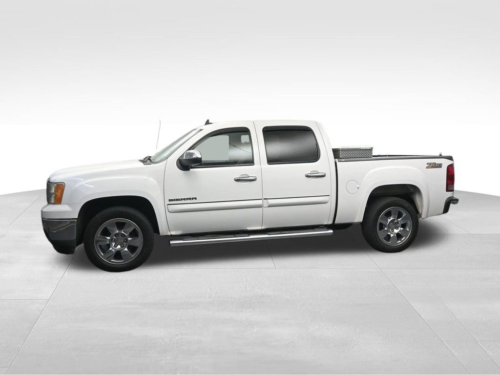 Used 2011 GMC Sierra 1500 SLE w/ Regional Value Package RWD image 2
