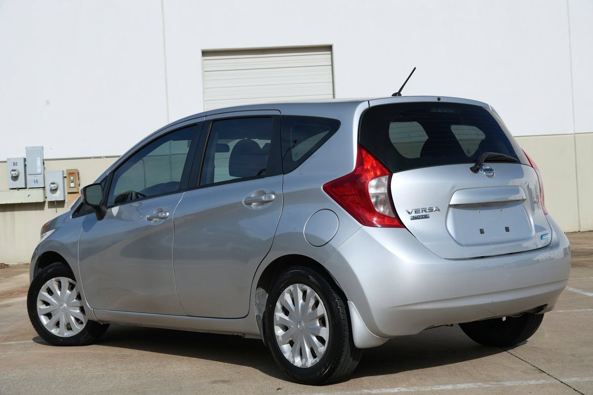 Used 2015 Nissan Versa Note SV FWD image 4
