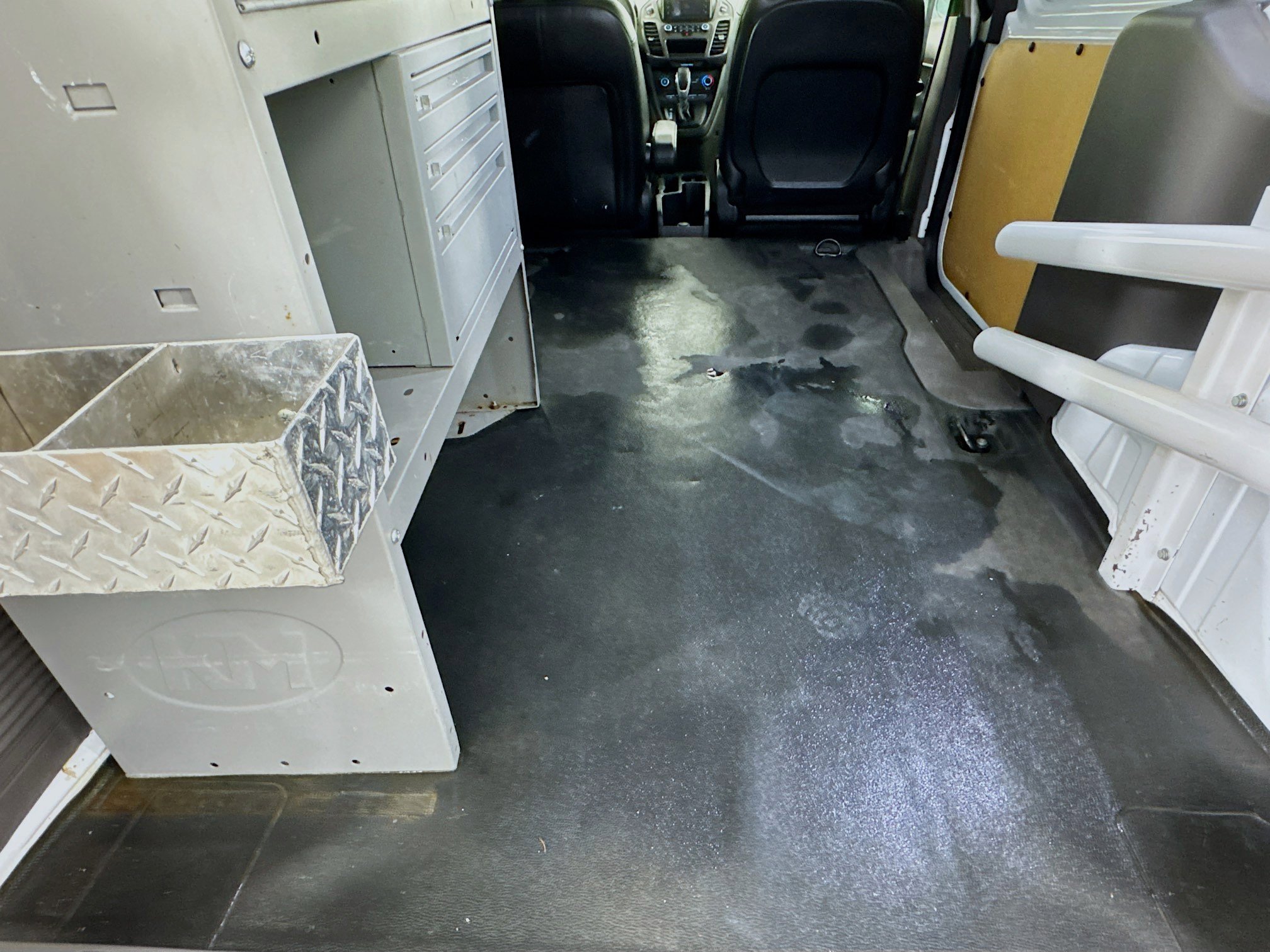 Used 2022 Ford Transit Connect XL image 29