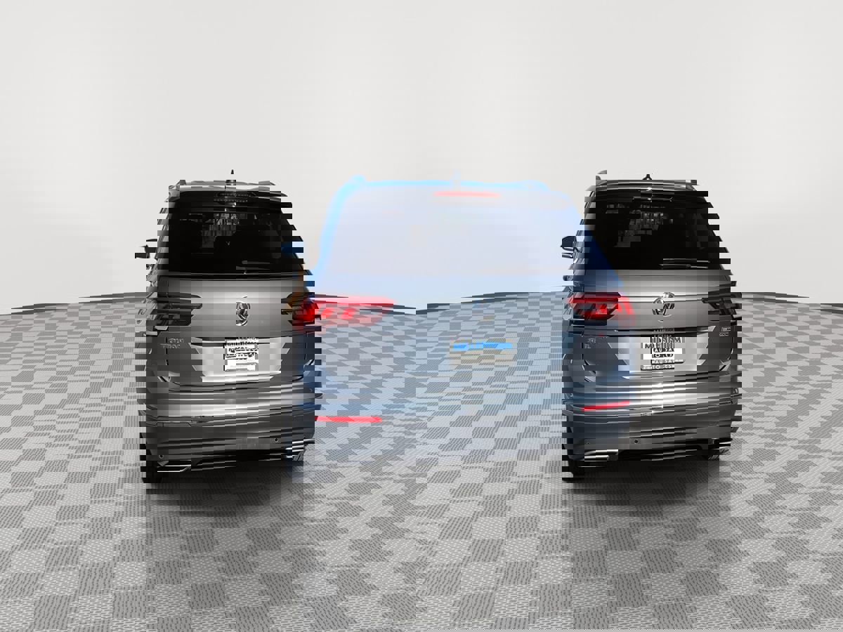 Used 2020 Volkswagen Tiguan SE R-Line image 6