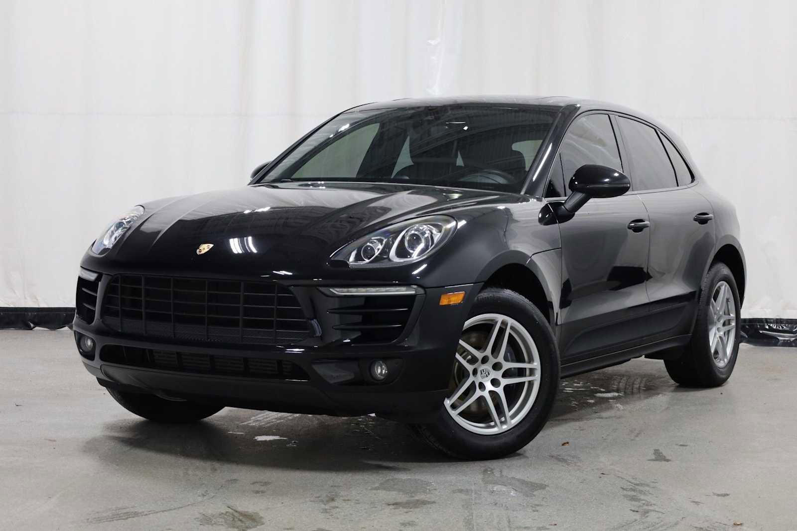 Used 2018 Porsche Macan image 1