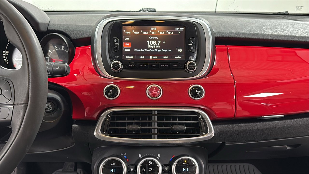 Used 2016 FIAT 500X Lounge image 10