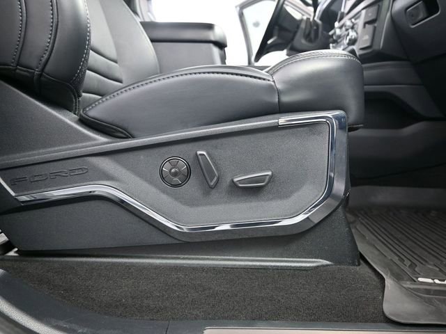 Used 2025 Ford F250 Platinum image 50