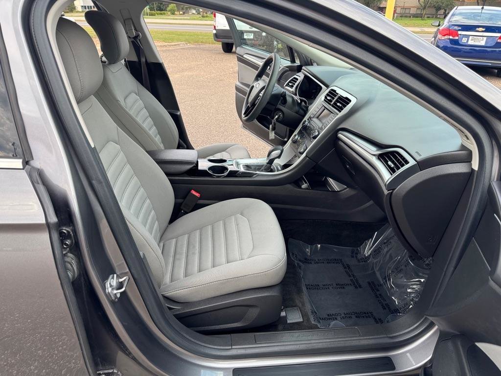 Used 2013 Ford Fusion S FWD image 24