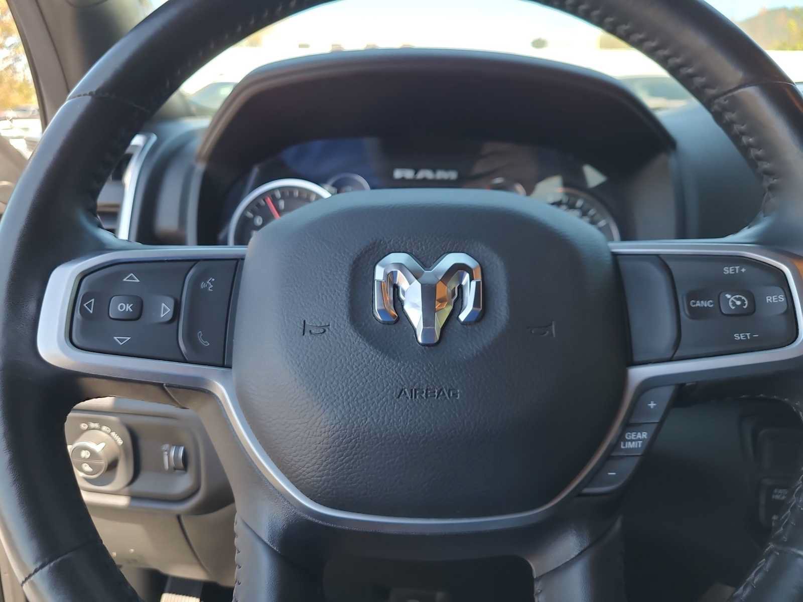 Used 2024 RAM 3500 Big Horn AWD/4WD image 23