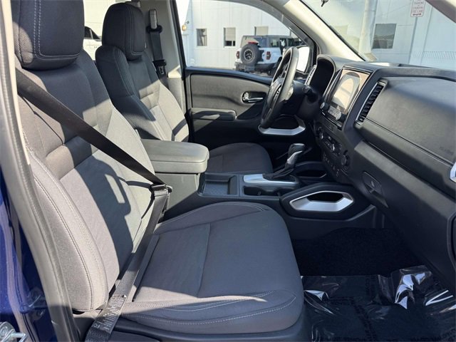 Used 2023 Nissan Frontier SV w/ SV Convenience Package image 7