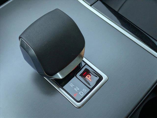 Certified 2026 Land Rover Range Rover Evoque S image 12