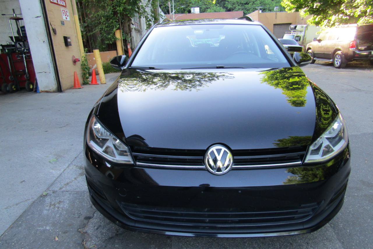 Used 2017 Volkswagen Golf S FWD image 24