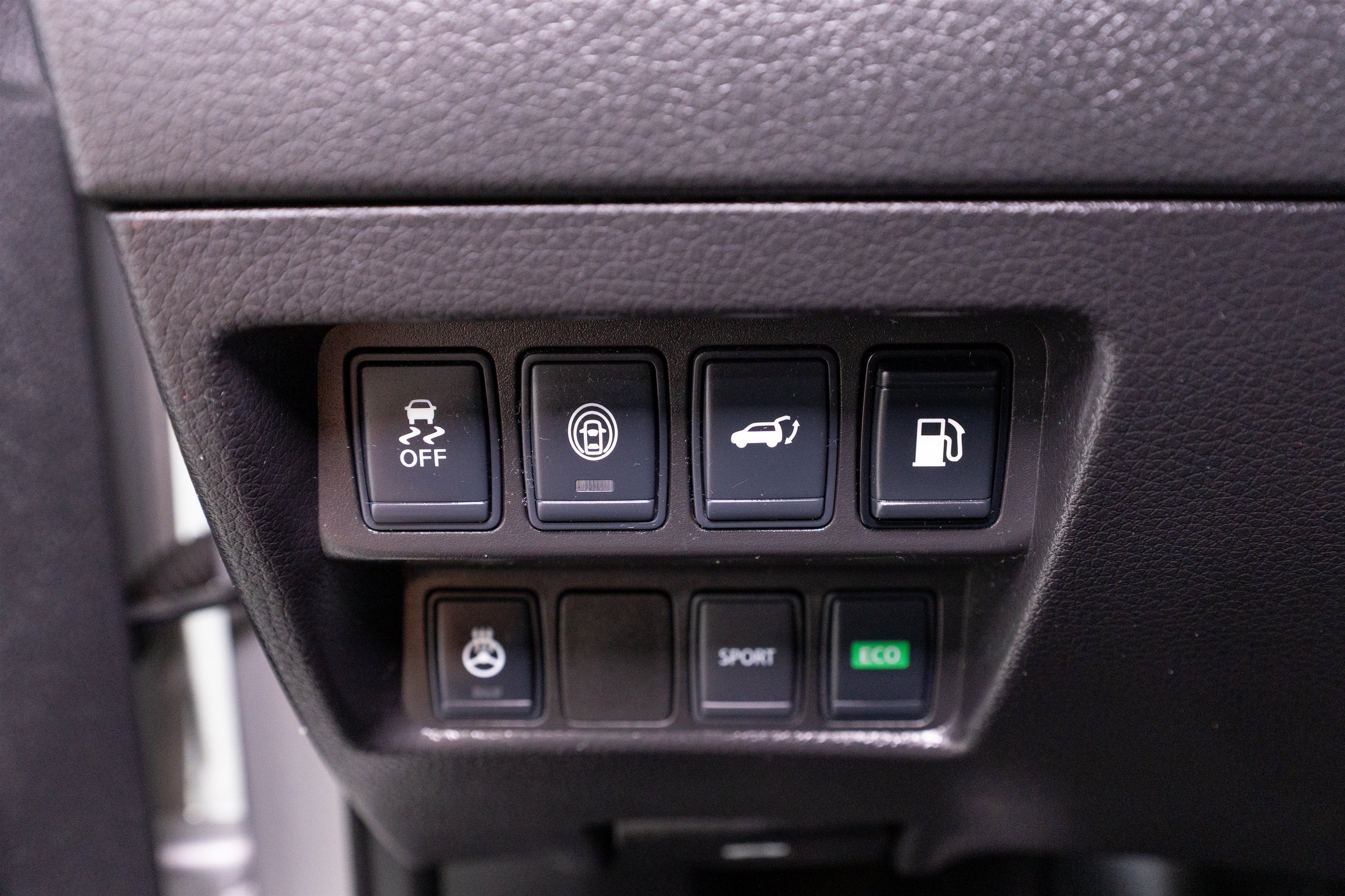 Used 2018 Nissan Rogue SL FWD image 29
