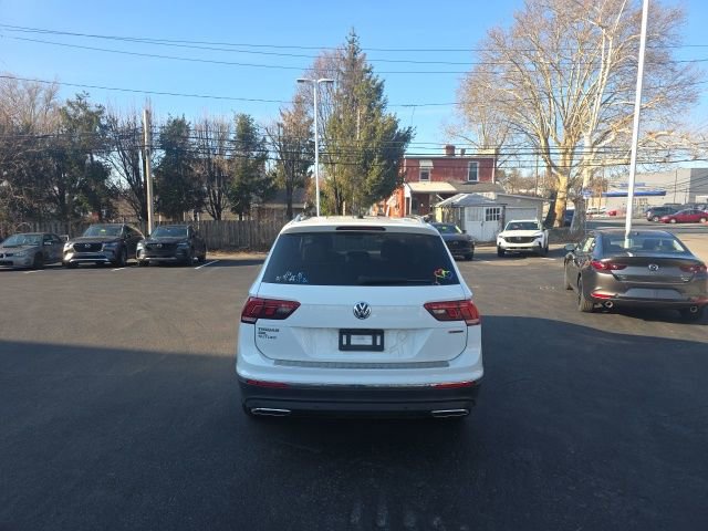 Used 2021 Volkswagen Tiguan SEL image 5