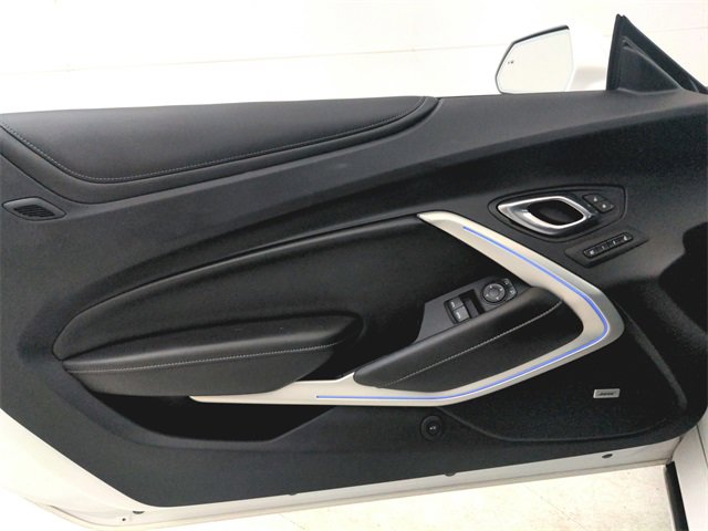 Used 2019 Chevrolet Camaro SS image 37