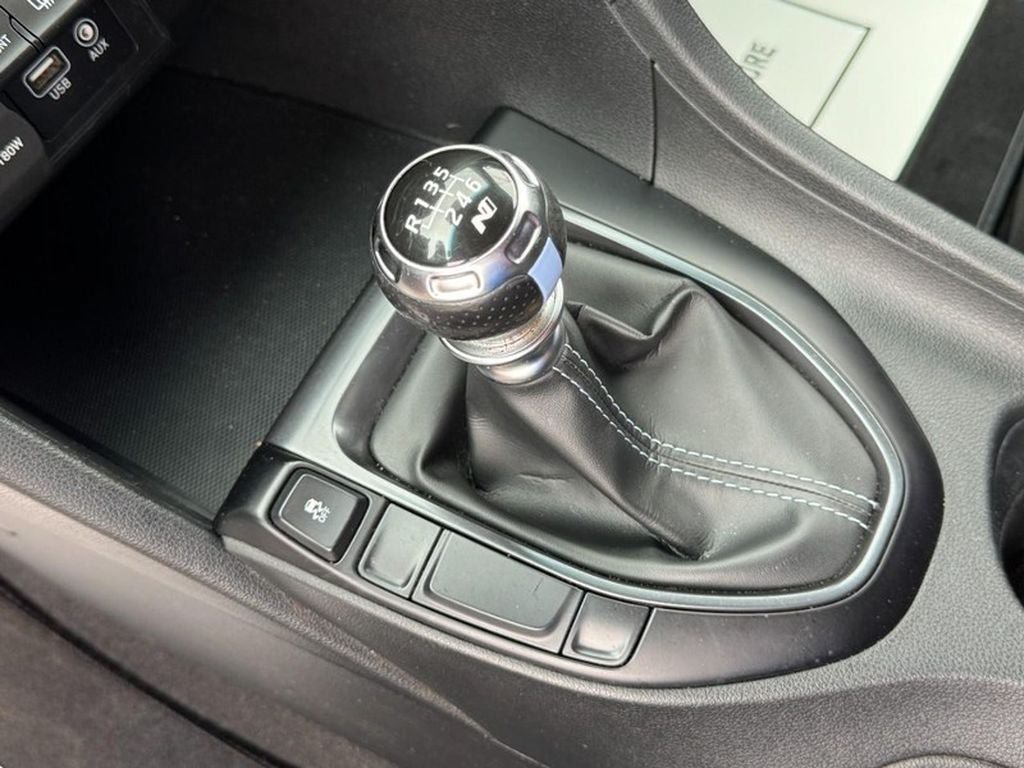 Used 2019 Hyundai Veloster N N w/ Performance Package FWD image 23
