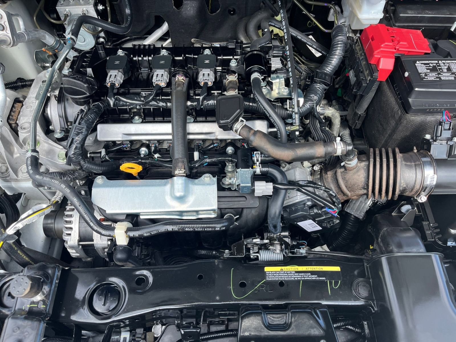 Used 2025 Nissan Versa SV FWD image 32