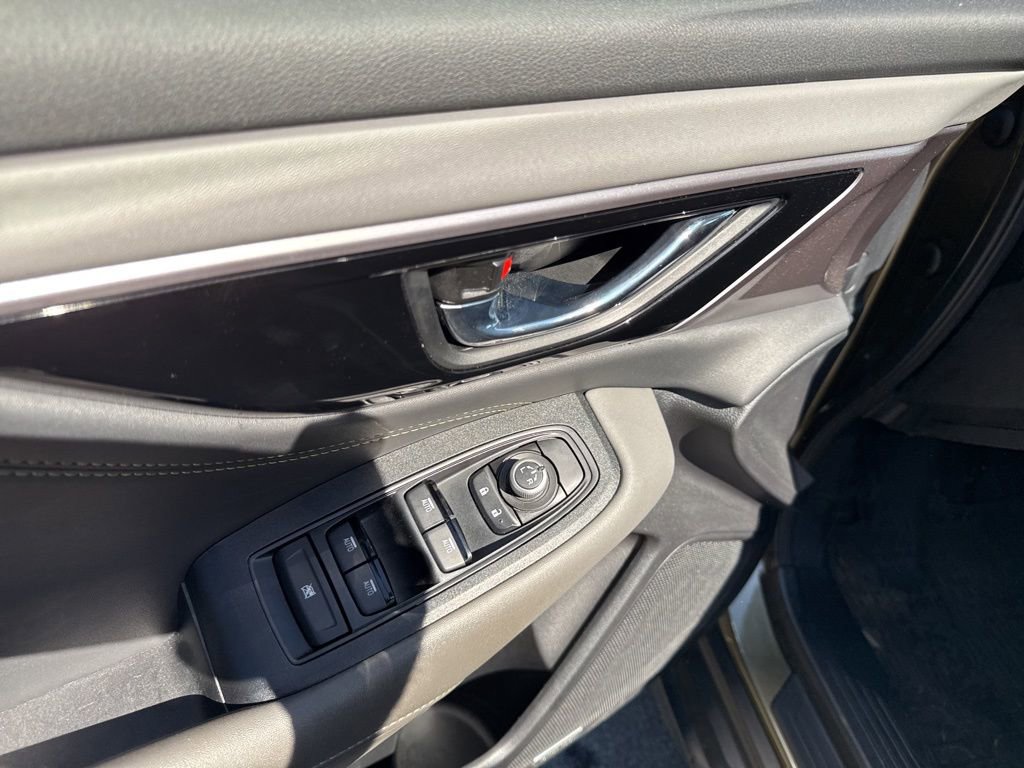 Used 2025 Subaru Outback Onyx Edition image 20