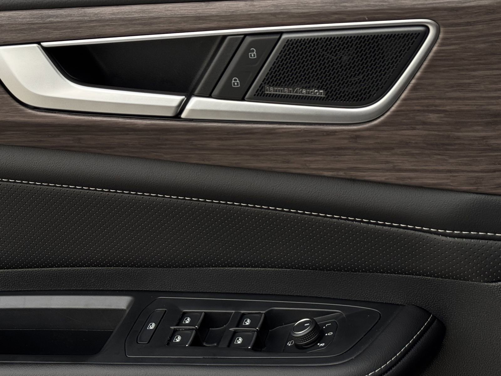 New 2026 Volkswagen Atlas SEL Premium R-Line image 22