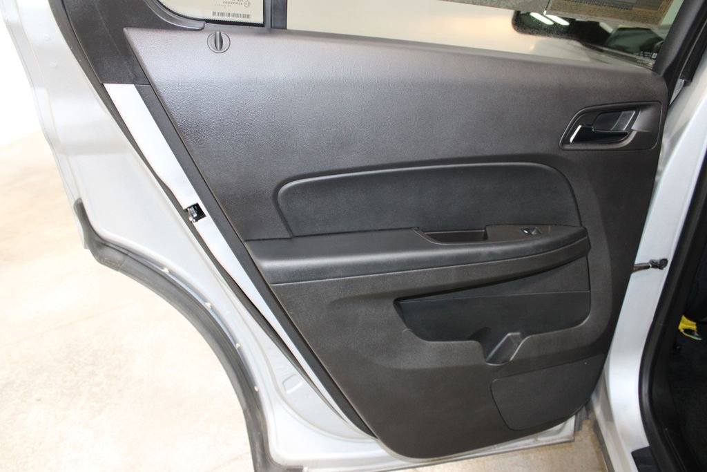 Used 2014 Chevrolet Equinox LT w/ Driver Convenience Package image 18