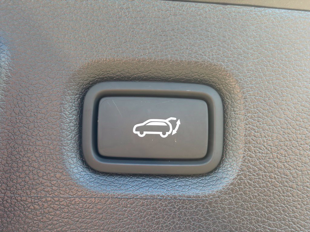 Used 2023 Hyundai Santa Fe SEL AWD/4WD image 11