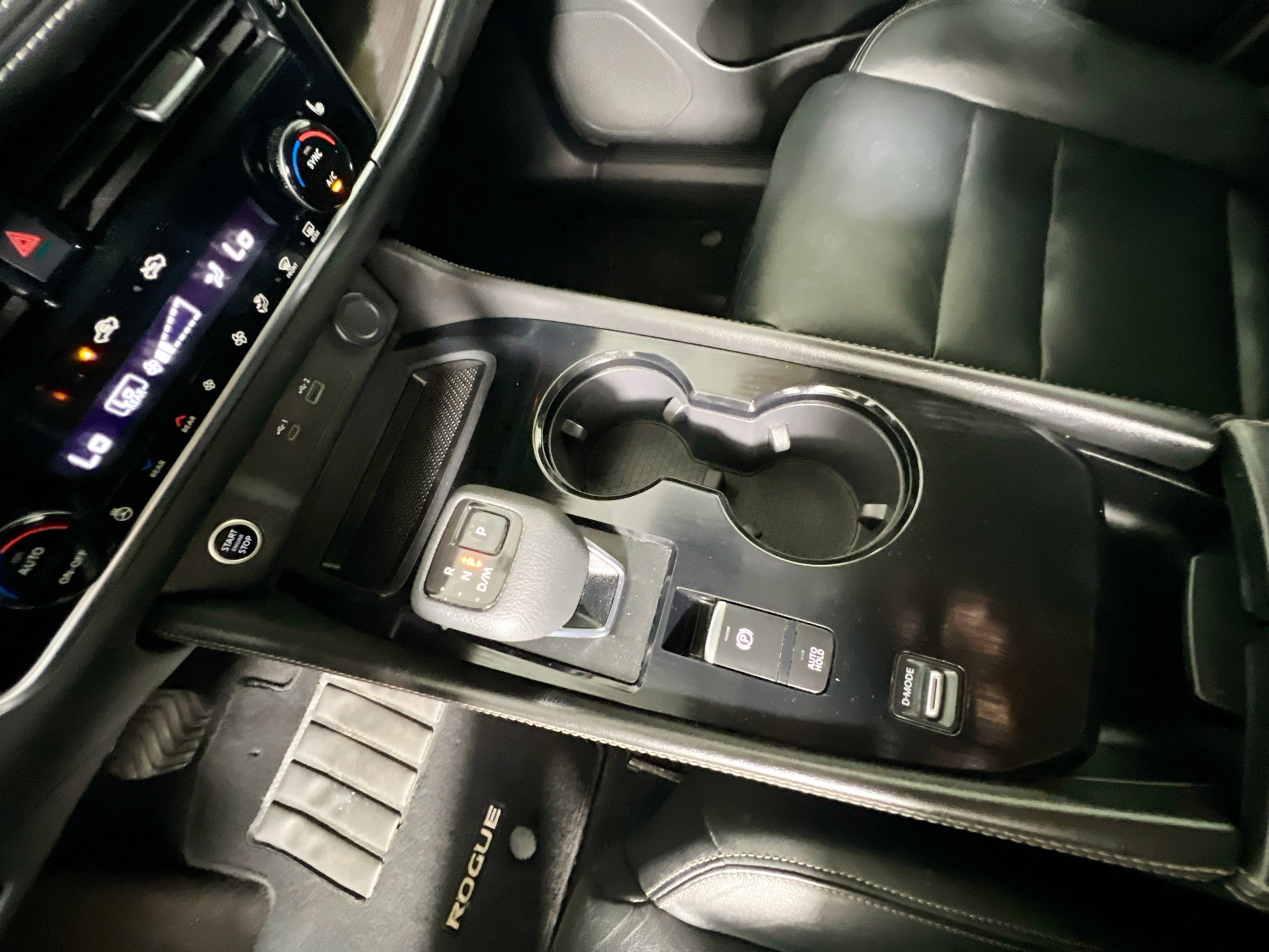 Used 2021 Nissan Rogue SL FWD image 26