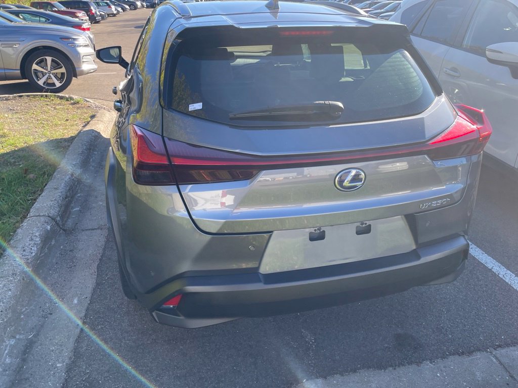 Used 2019 Lexus UX 250h w/ Accessory Package AWD/4WD image 25