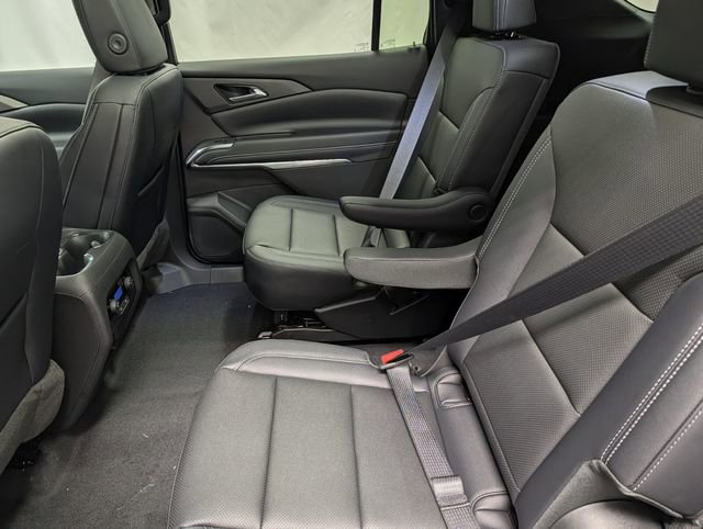 New 2026 Chevrolet Traverse LT image 7