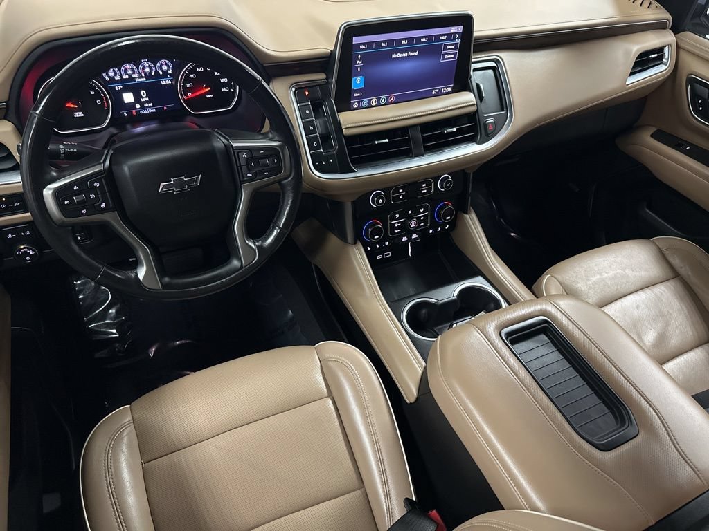 Used 2021 Chevrolet Suburban Premier w/ Premium Package AWD/4WD image 12