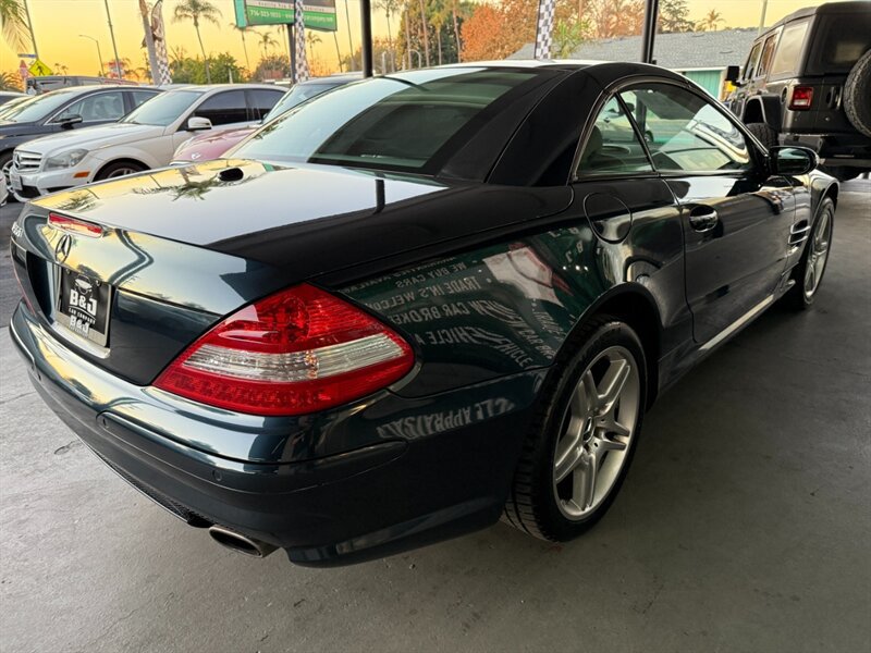 Used 2007 Mercedes-Benz SL 550 image 11