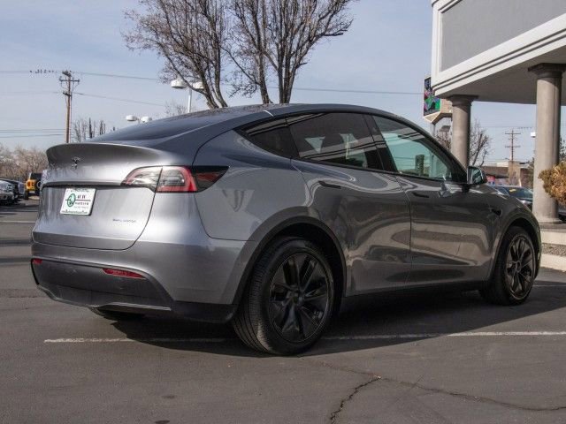 Used 2025 Tesla Model Y Long Range image 7