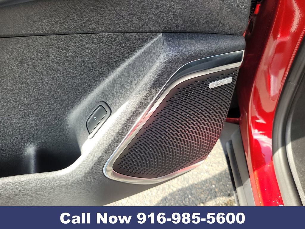 New 2025 Chevrolet Traverse Z71 w/ Enhanced Driving Package image 29