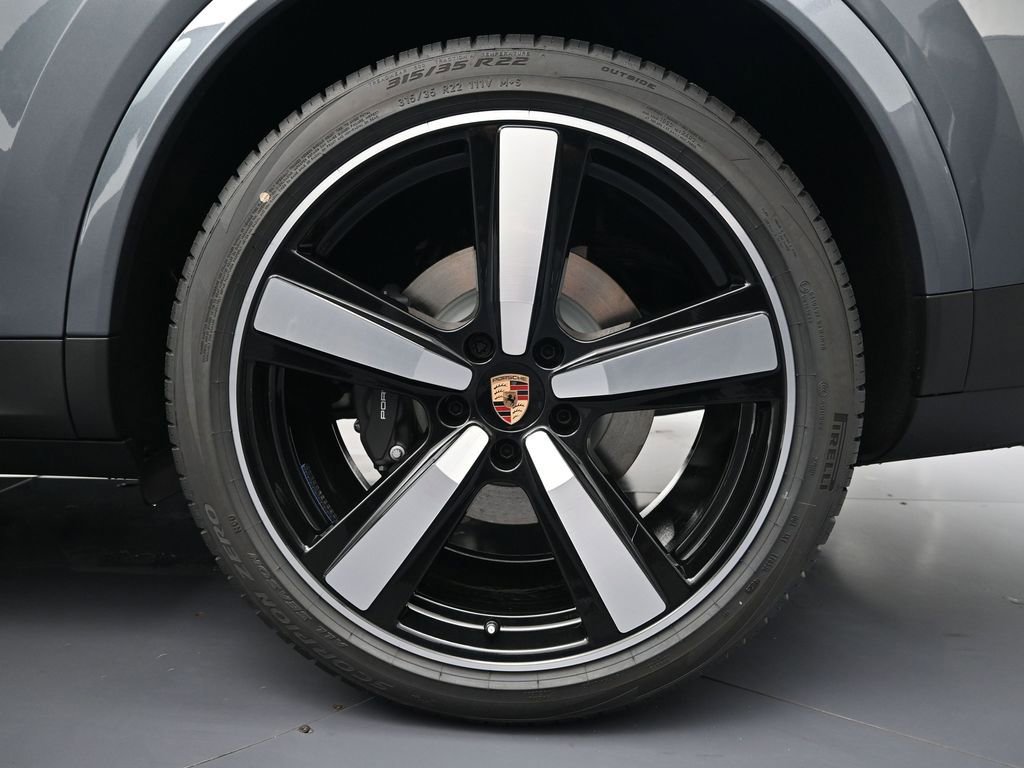 New 2026 Porsche Cayenne Coupe image 26