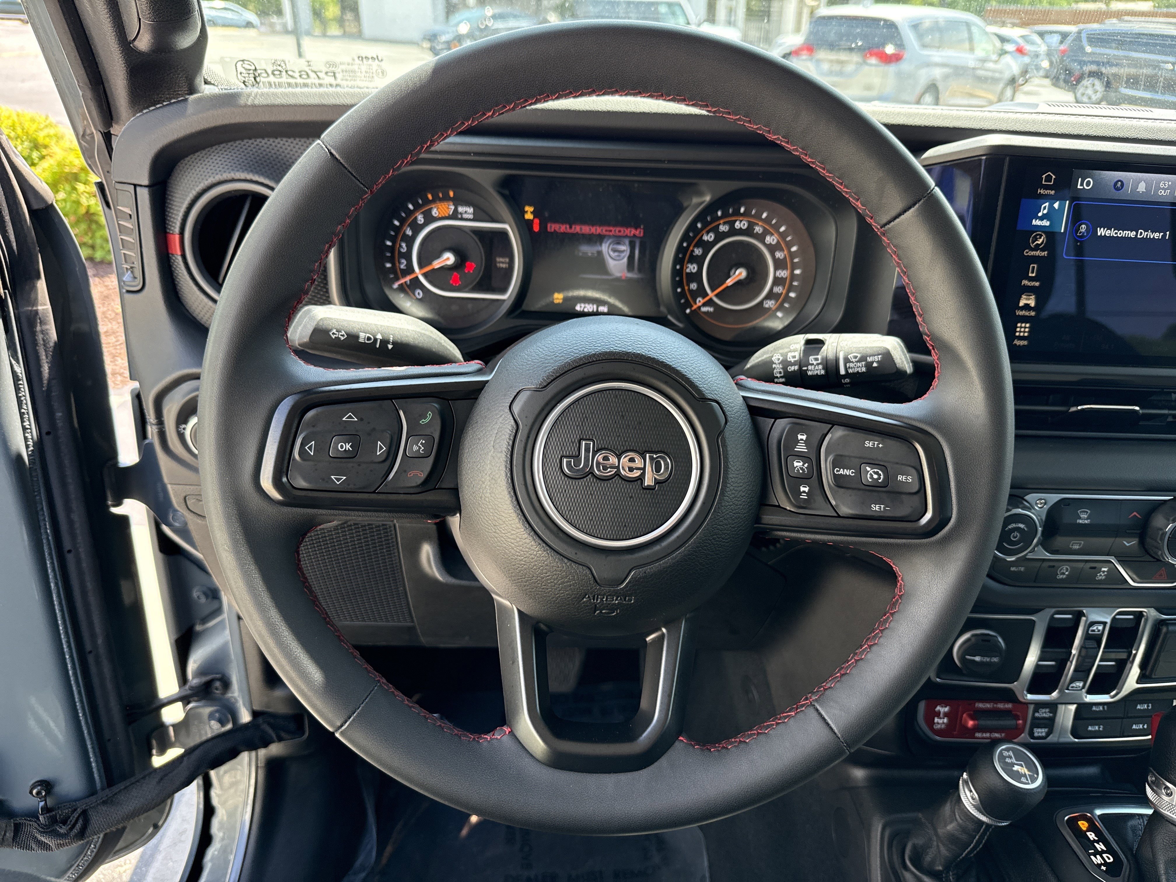 Used 2024 Jeep Wrangler Unlimited Rubicon AWD/4WD image 18