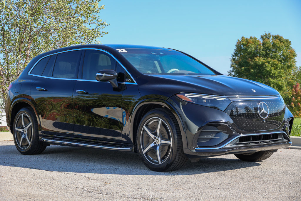 Used 2023 Mercedes-Benz EQS 580 4MATIC SUV image 7