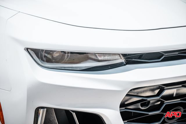 Used 2018 Chevrolet Camaro ZL1 RWD image 54