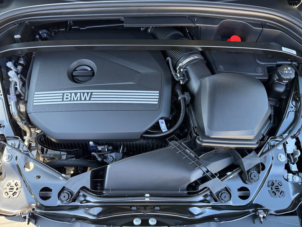 Certified 2025 BMW X2 xDrive28i image 35