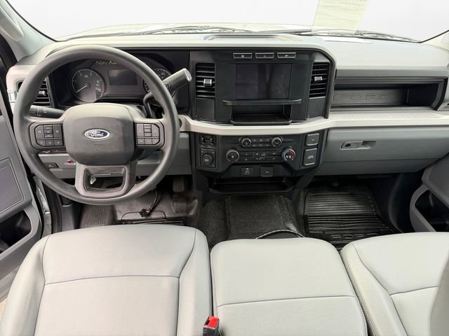 Used 2023 Ford F550 4x4 SuperCab Super Duty image 10