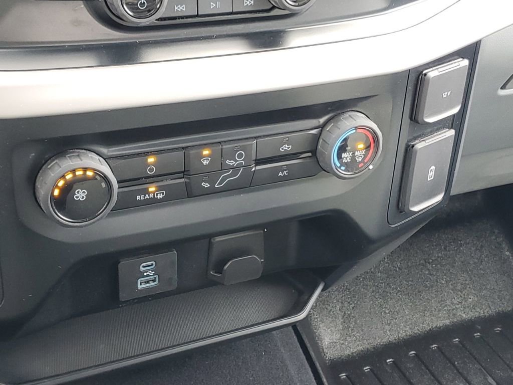 Used 2023 Ford F150 XLT w/ Trailer Tow Package AWD/4WD image 19