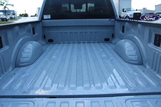 New 2026 Ford F250 Lariat w/ Chrome Package image 6