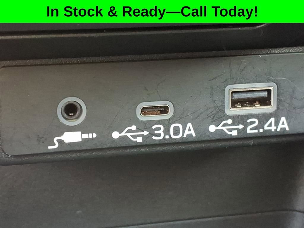 Used 2024 Subaru Crosstrek 2.0i Premium AWD/4WD image 13
