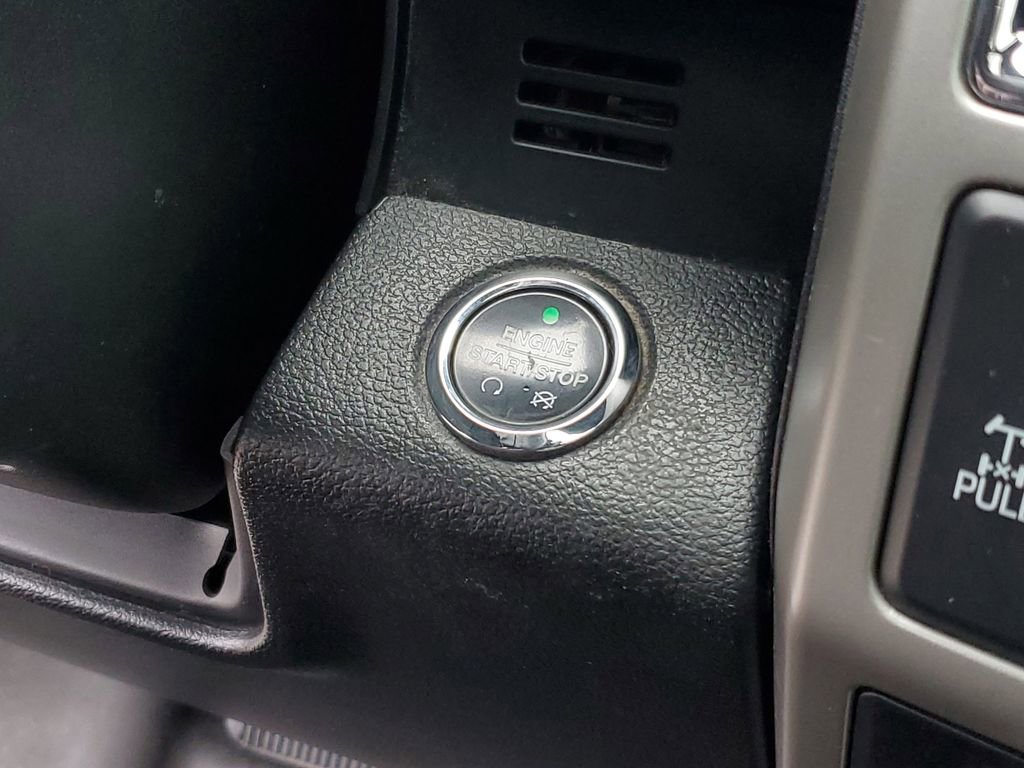 Used 2016 Ford F150 Lariat w/ Equipment Group 502A Luxury image 19