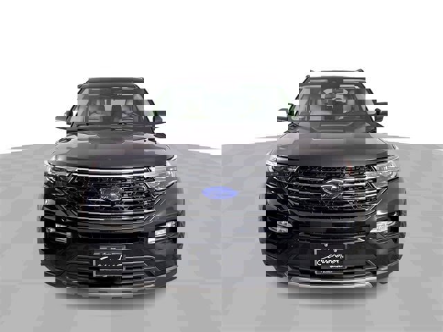 Used 2021 Ford Explorer XLT w/ Equipment Group 202A image 3