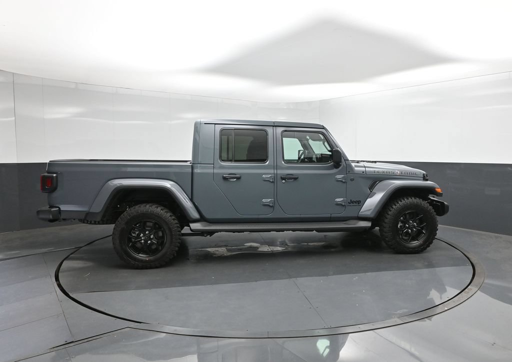 New 2026 Jeep Gladiator Sport AWD/4WD image 15