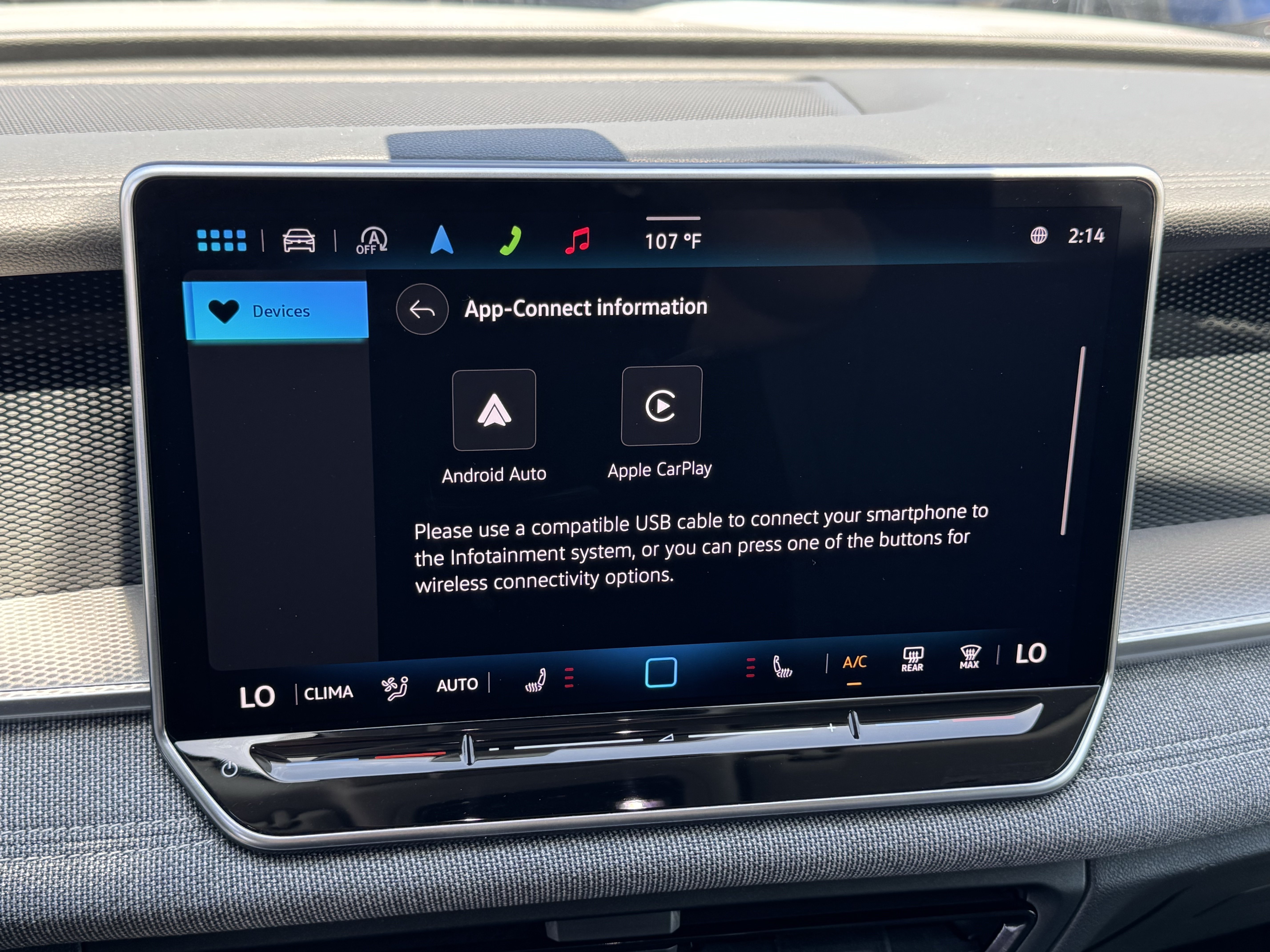 Certified 2025 Volkswagen Tiguan S FWD image 24