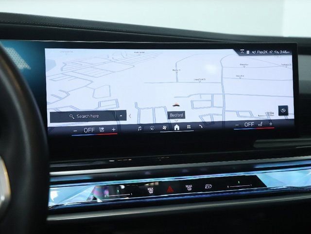Used 2025 BMW 740i xDrive image 23