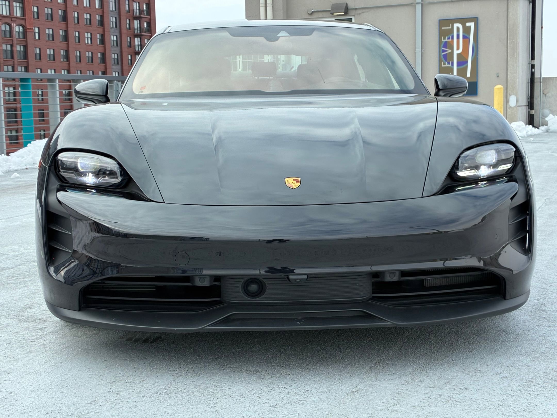 Certified 2023 Porsche Taycan GTS image 6