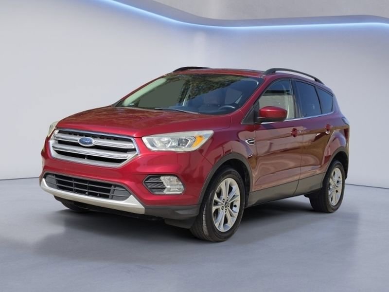 Used 2017 Ford Escape SE w/ SE Leather Comfort Package FWD image 6