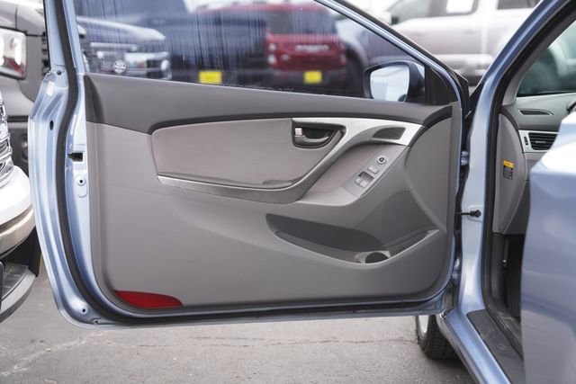 Used 2013 Hyundai Elantra image 27