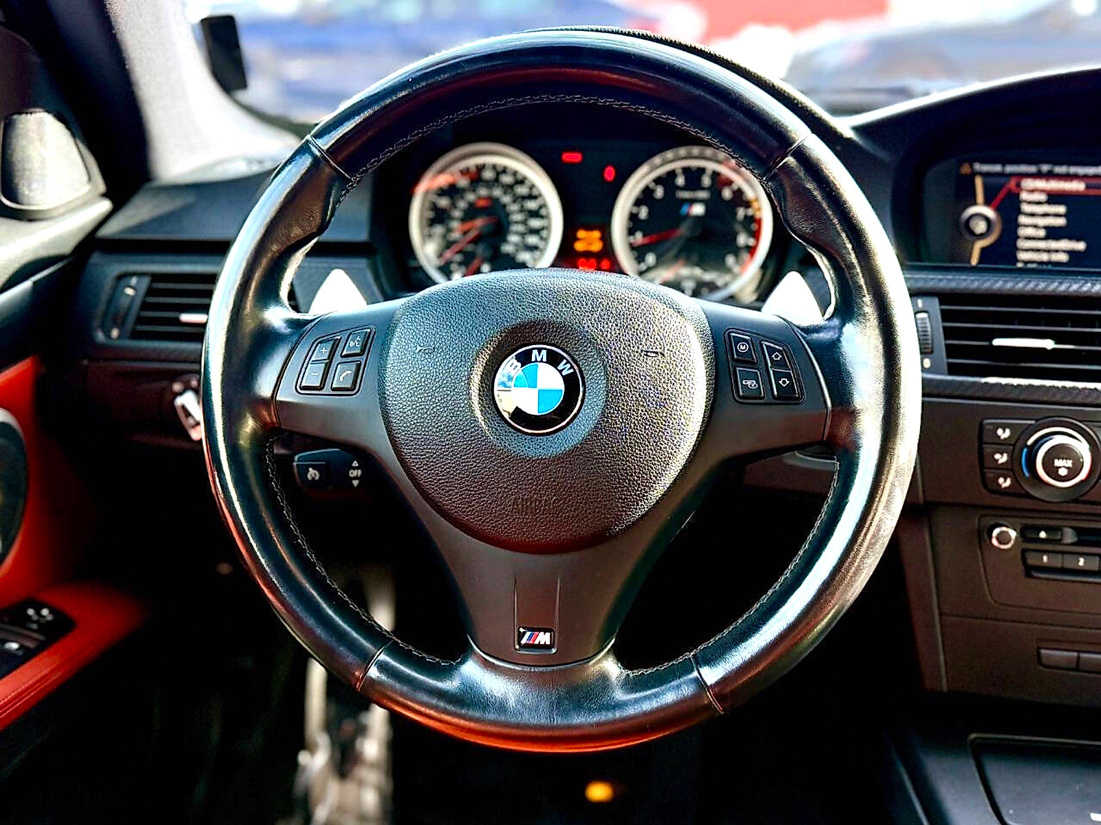 Used 2011 BMW M3 Coupe w/ Convenience Pkg image 30