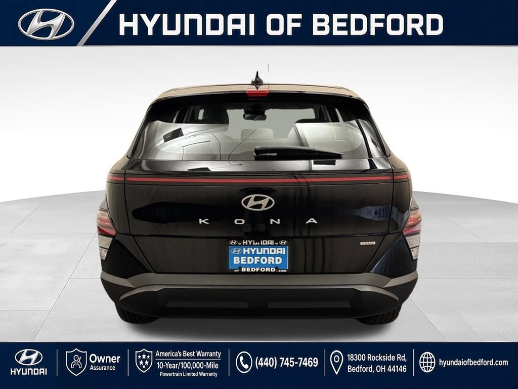 Used 2024 Hyundai Kona SE AWD/4WD image 8