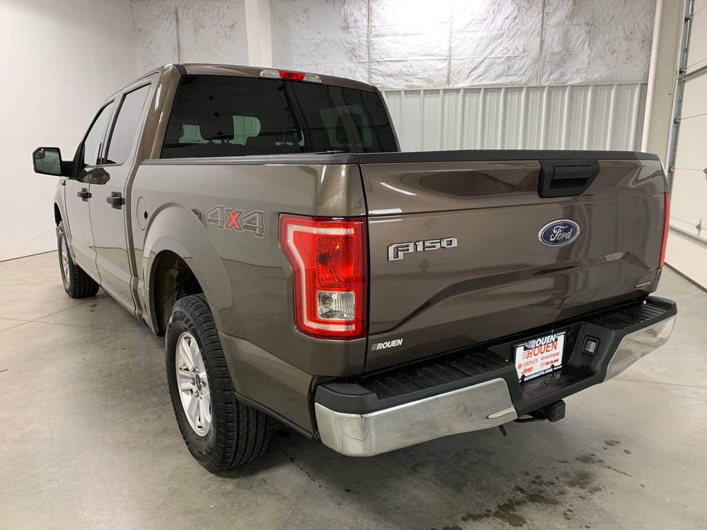Used 2015 Ford F150 XLT image 5